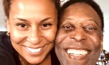 Pelé segue travando luta contra o câncer