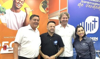 Zeca Dirceu visita Expo Umuarama e destaca a força da agricultura familiar