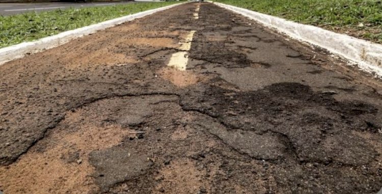 Empreiteiros de asfalto são levados ao “inferno” pelo prefeito